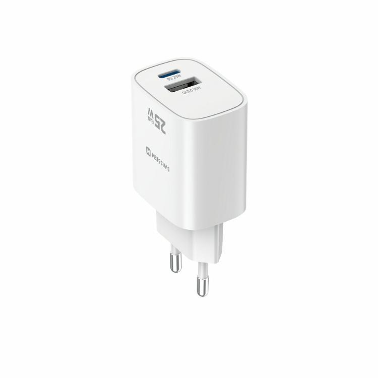 Kompaktni polnilnik Swissten Edge GaN 25 W v beli barvi z USB‑C PD in USB‑A QC 3.0 priključkoma omogoča sočasno polnjenje dveh naprav ter zagotavlja varno, hitro in zanesljivo napajanje za vsakodnevno uporabo.