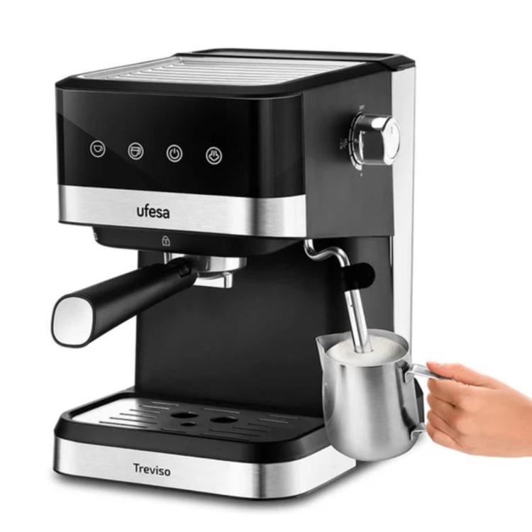 Espresso aparat Ufesa Trevisso 71705670 20 bar