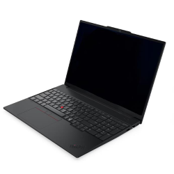 Lenovo ThinkPad E16 G4 Ult7 32/1 WUXGA, NOS, zadnji pogled pod kotom z vidnim pokrovom in logotipom ThinkPad.