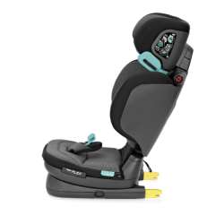 Stranski pogled otroškega avtosedeža z dvignjenim naslonom in ISOFIX priključki