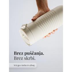 EQUA kremno bel nepropustni termo lonček z varnim zapiranjem za brezskrbno prenašanje v torbi.