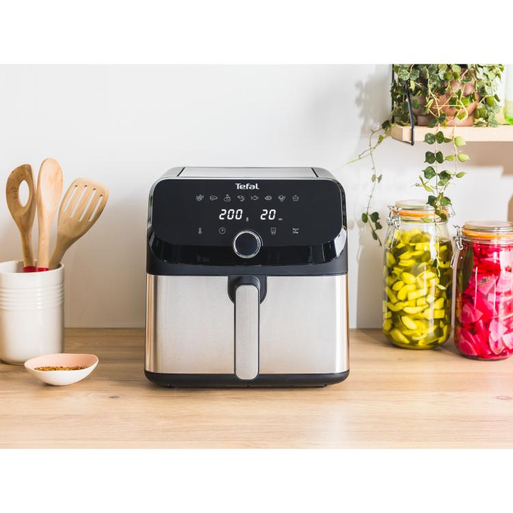 Cvrtnik na vroč zrak Tefal Easy fry mega EY855D10: