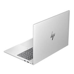 Zadnji pogled na srebrn HP EliteBook z elegantnim kovinskim pokrovom in prepoznavnim logotipom HP.
