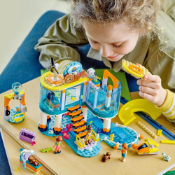 Lego Friends Pomorsko reševalno središče - 41736