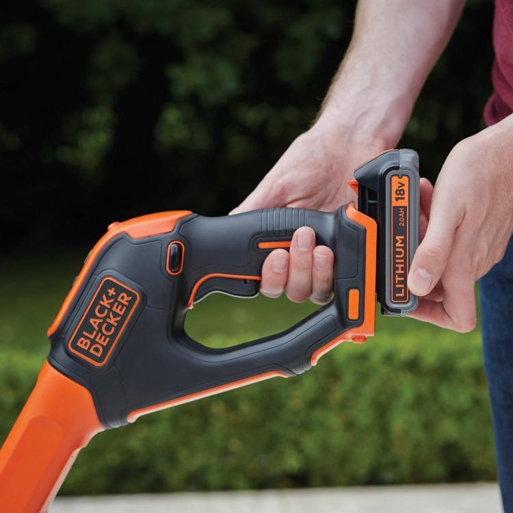 Akumulatorska kosilnica z nitko Black+Decker STC1820PCB_2
