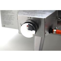 Gumb za upravljanje plinskega gorilnika na pečici Cattara.