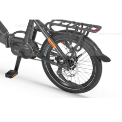Ecobike električno kolo: zadnje kolo z disk zavoro, verigo, prtljažnikom, blatnikom in sredinskim motorjem.
