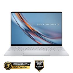 ASUS ExpertBook z elegantnim srebrnim ohišjem, izjemno tankim profilom in ozkimi robovi zaslona omogoča vrhunsko mobilnost ter učinkovito delo doma, v pisarni ali na poti.