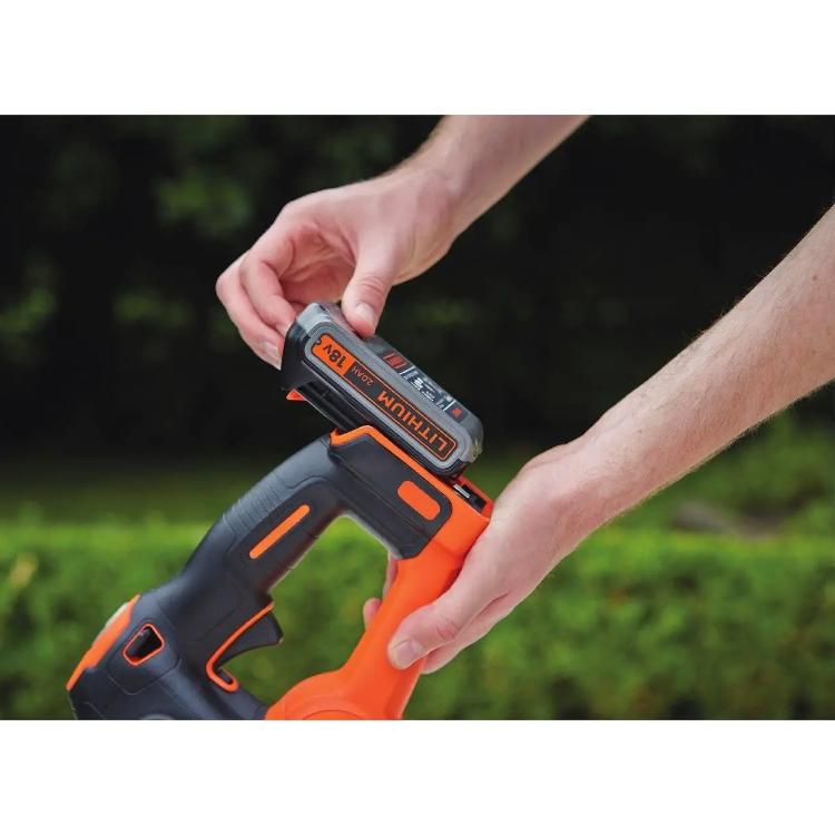 Akumulatorske škarje za živo mejo Black+Decker, 18 V