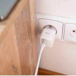 Hitri stenski polnilnik Swissten GaN 35 W z USB‑C priključkom in podporo Power Delivery omogoča učinkovito polnjenje pametnih telefonov, tablic, prenosnikov in drugih sodobnih naprav.