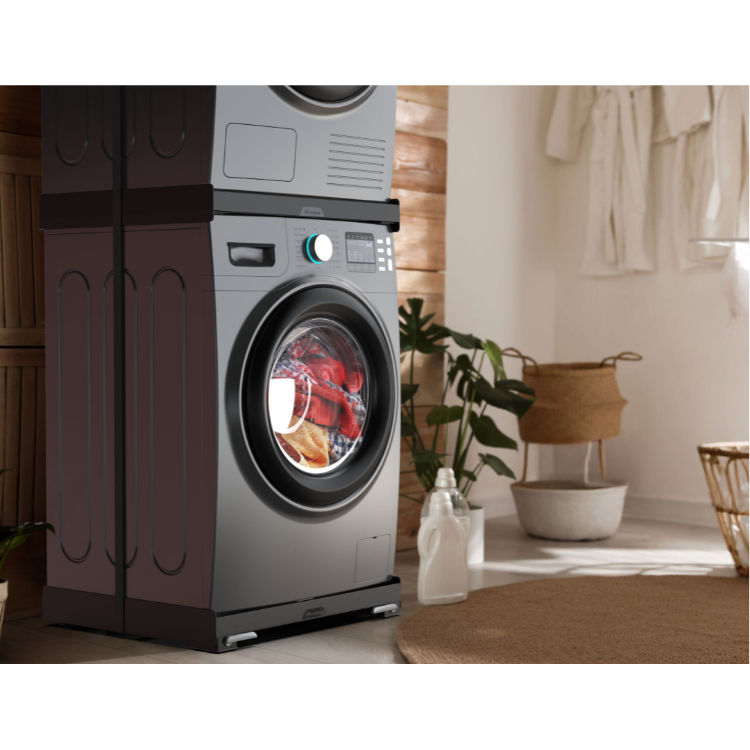 Vezni člen med zloženim pralnim in sušilnim strojem v prostoru za pranje