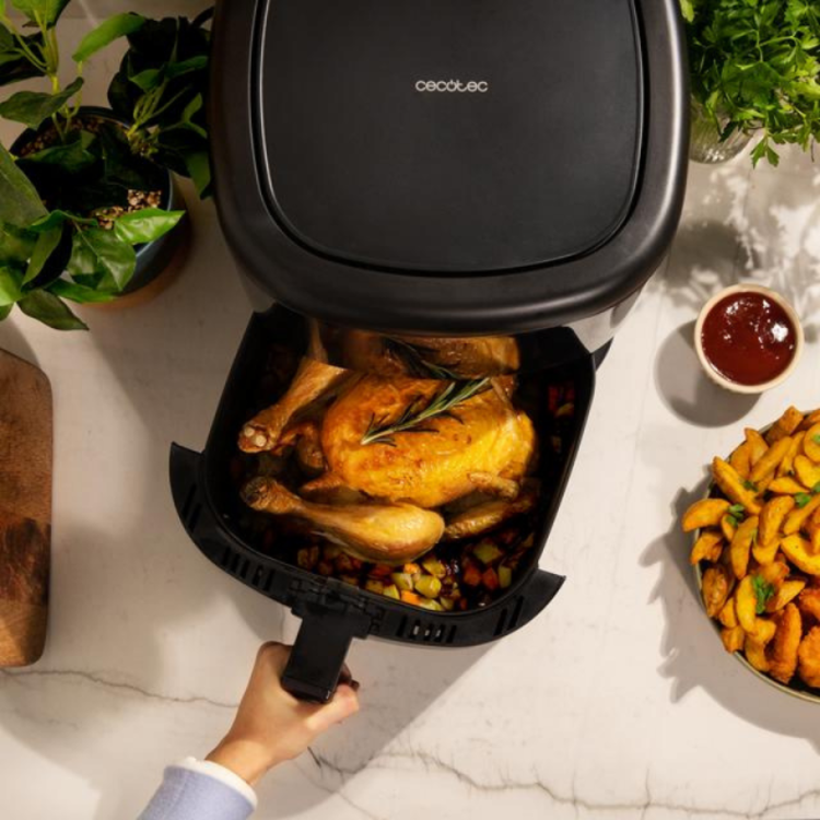 Cvrtnik na vroč zrak Cecotec Cecofry Bombastik 6000 Full, 1700 W, 6 l, črna