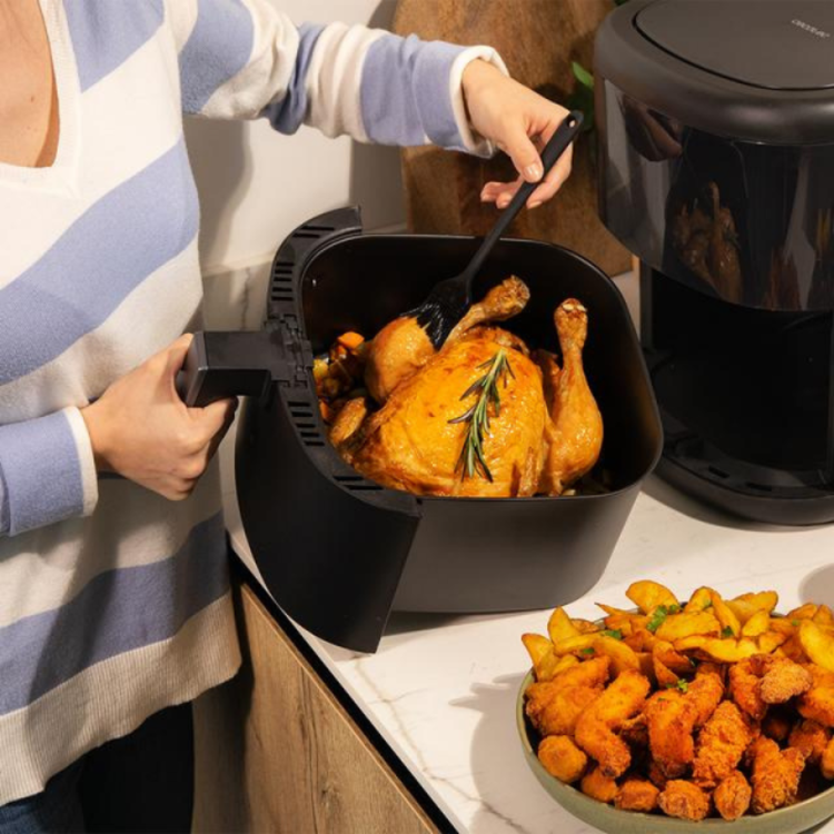 Cvrtnik na vroč zrak Cecotec Cecofry Bombastik 6000 Full, 1700 W, 6 l, črna