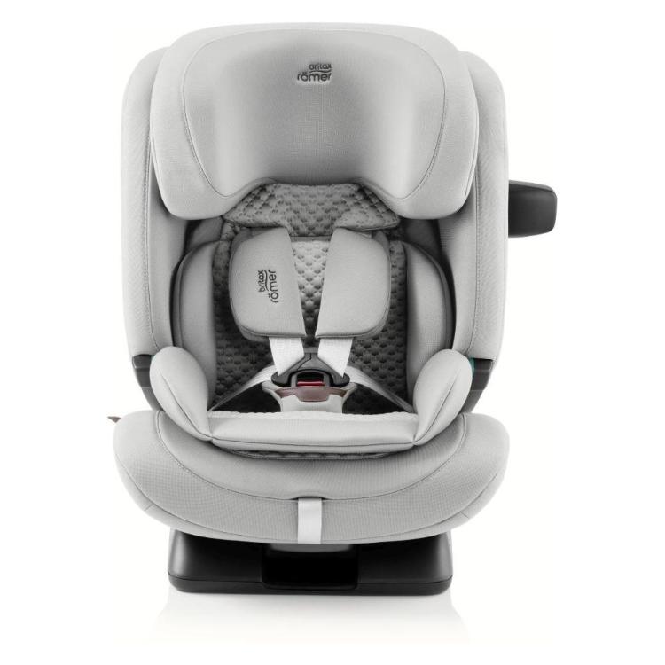 Britax Römer Advansafix Pro Lux i‑Size avtosedež v sivi barvi, pogled od spredaj z integriranim varnostnim pasom.