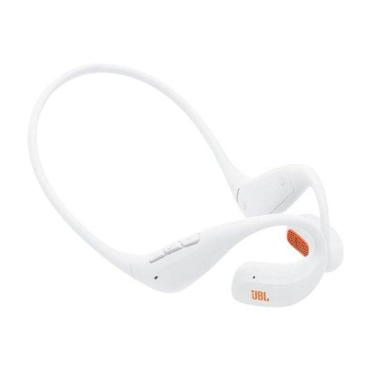 Bele slušalke JBL Endurance Pace s prilagodljivim zatilnim lokom in oranžnimi mrežicami zvočnikov.