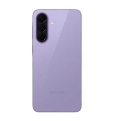 Zadnja stran Samsung Galaxy v lila barvi s tremi kamerami in LED‑bliskavico.