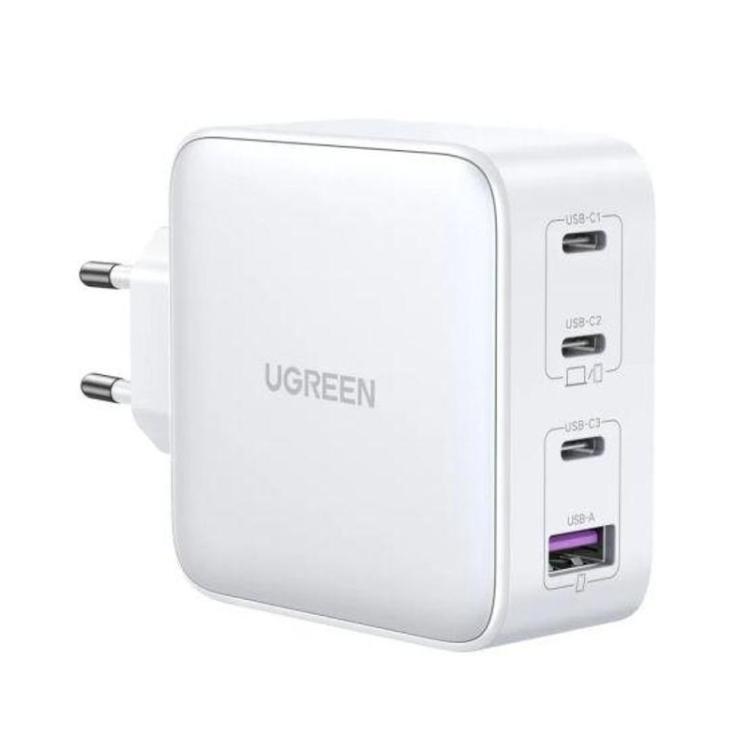 Večportni GaN polnilnik UGREEN omogoča učinkovito in hitro polnjenje elektronskih naprav.