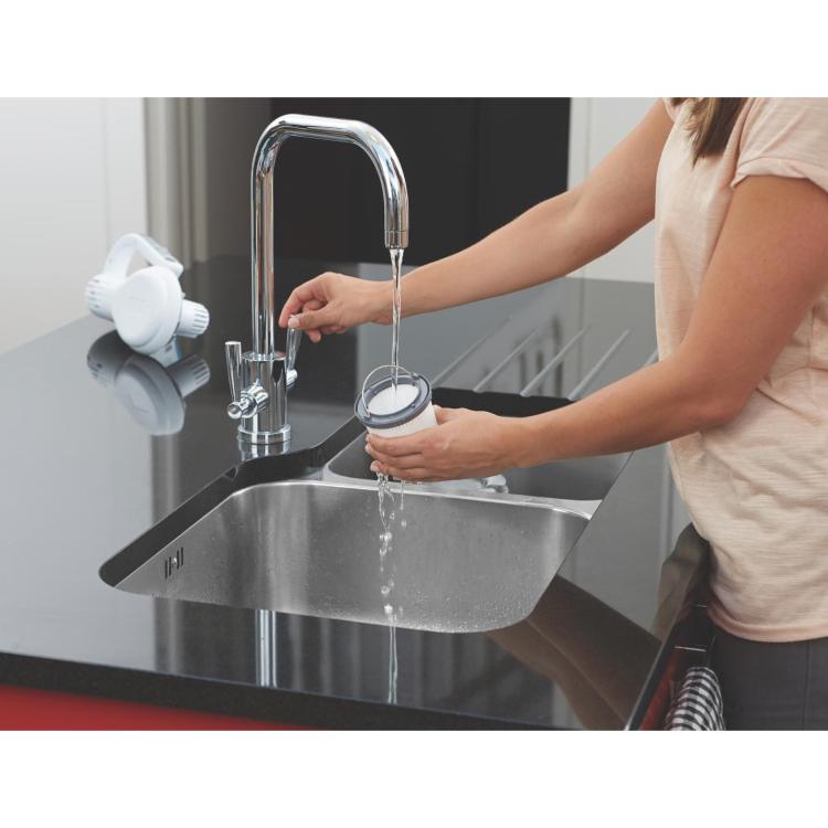 Ročni sesalnik Black+Decker PV1820L, 18V, Pivot, Li-Ion