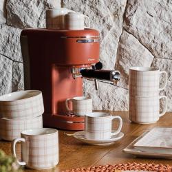 Set skodelic s podstavkom, porcelan, 220 ml, 6 kos