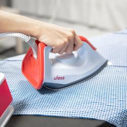 Likalna postaja Ufesa PL2650, 2400 W