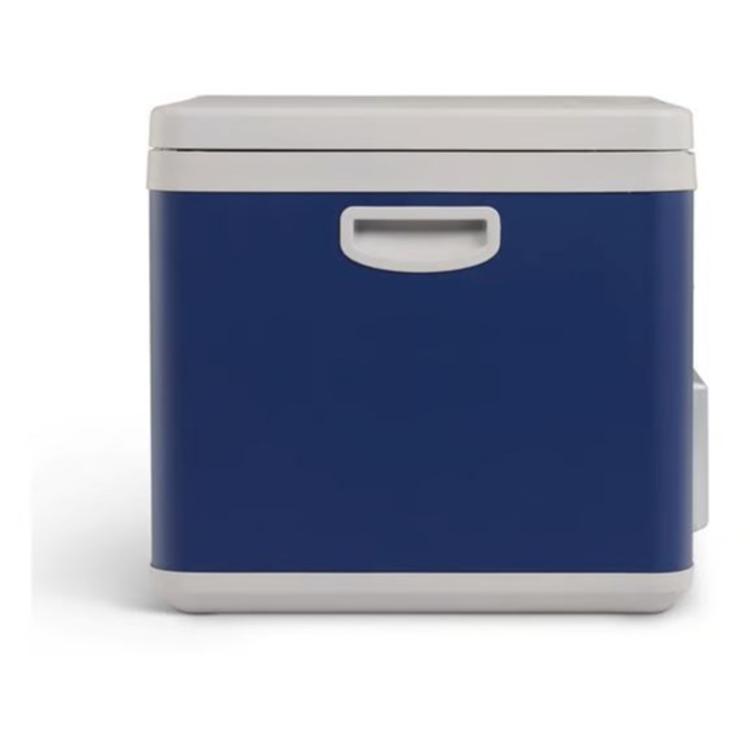 Bočni pogled na Igloo prenosno hladilno torbo z ročajem.