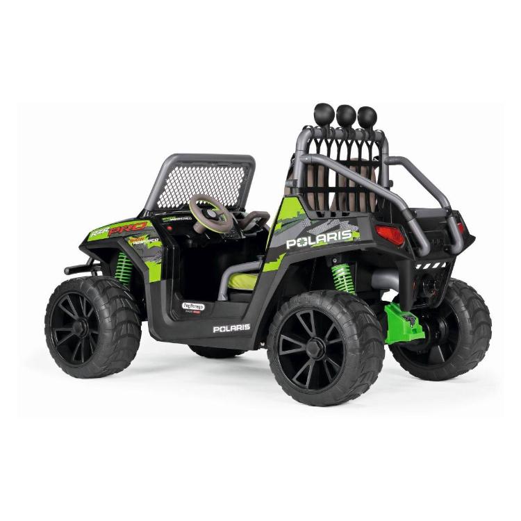 Otroški električni avto z dvema sedežema v črno-zeleni barvi, pogled od zadaj pod kotom