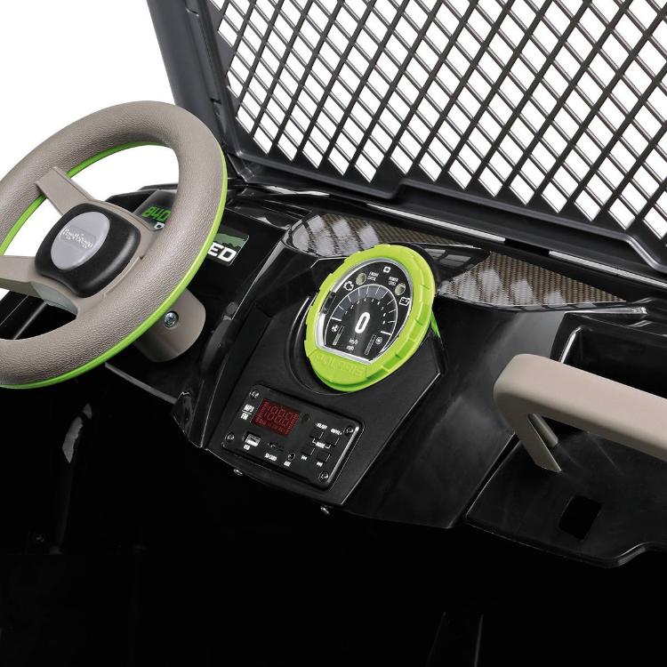 Armaturna plošča otroškega električnega avta z volanom, merilnikom in upravljalnim panelom