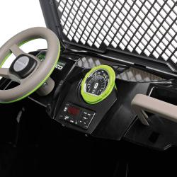 Armaturna plošča otroškega električnega avta z volanom, merilnikom in upravljalnim panelom