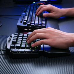 Enoročna mehanska tipkovnica Redragon Diti K585, RGB, črna