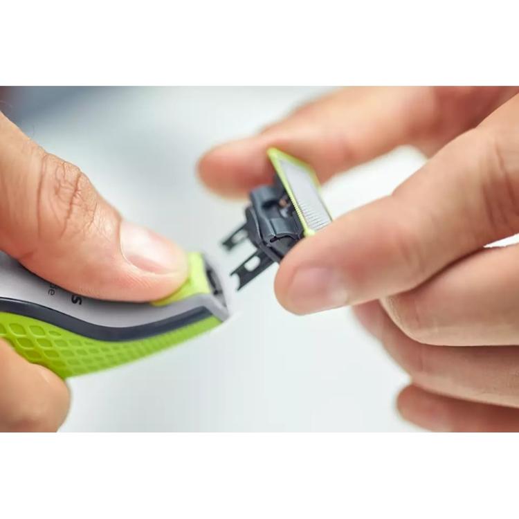 Moški urejevalnik brade Philips OneBlade QP2530/20