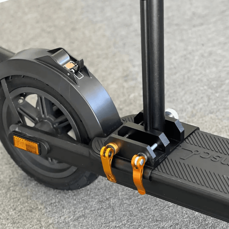 Električni skiro Comscoot z sedežem ECO plus