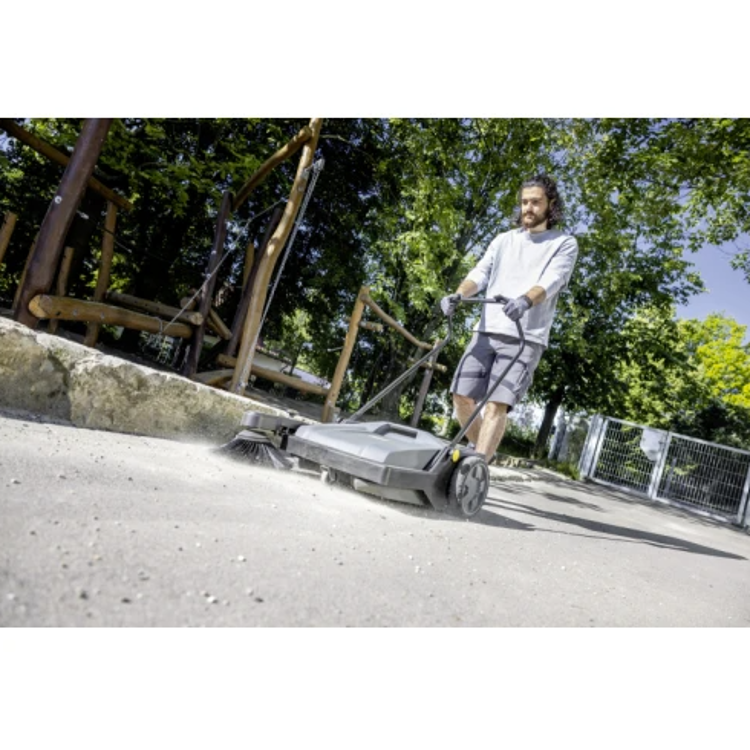 Pometač Karcher PROFI KM 70/15 C Classic 1.517-111.0