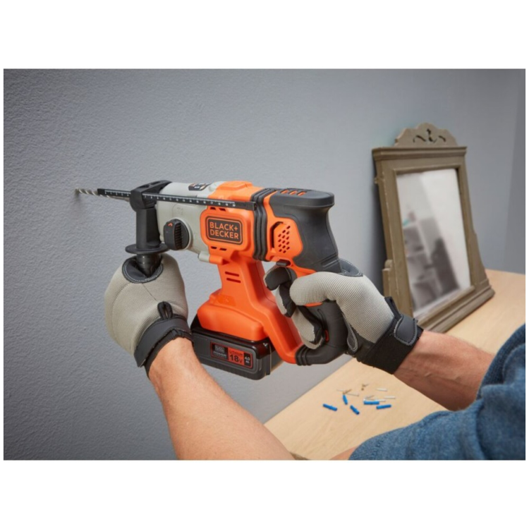 Akumulatorski udarni vrtalnik Black+Decker BCD900M1K 18 V, 4 Ah