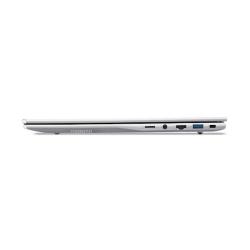 Stranski pogled na Acer Aspire prenosnik z vidnimi priključki USB, HDMI in napajalnim vhodom.