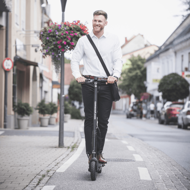 Električni skiro Comscoot ECO