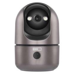 EMOS GoSmart IP kamera v sivi barvi, prikazana s sprednje strani z objektivom, LED-osvetlitvijo in gumbom za sprejem klica.