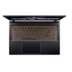 Acer Nitro V 15 ANV15-52-75HZ Core 7 240H/16GB/SSD 1TB/15,6'' FHD IPS 165Hz/RTX 5050/NoOS, pogled od zgoraj na osvetljeno tipkovnico.