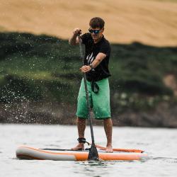Napihljiva SUP deska Shark Touring, 12.6 x 34 x 6, komplet z delno karbonskim veslom