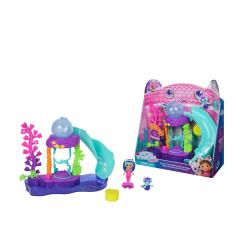 Igralni set Gabby's Dollhouse MerCat's Kitty Aquarium z mini figurami, toboganom in dodatki, za otroke 3+.