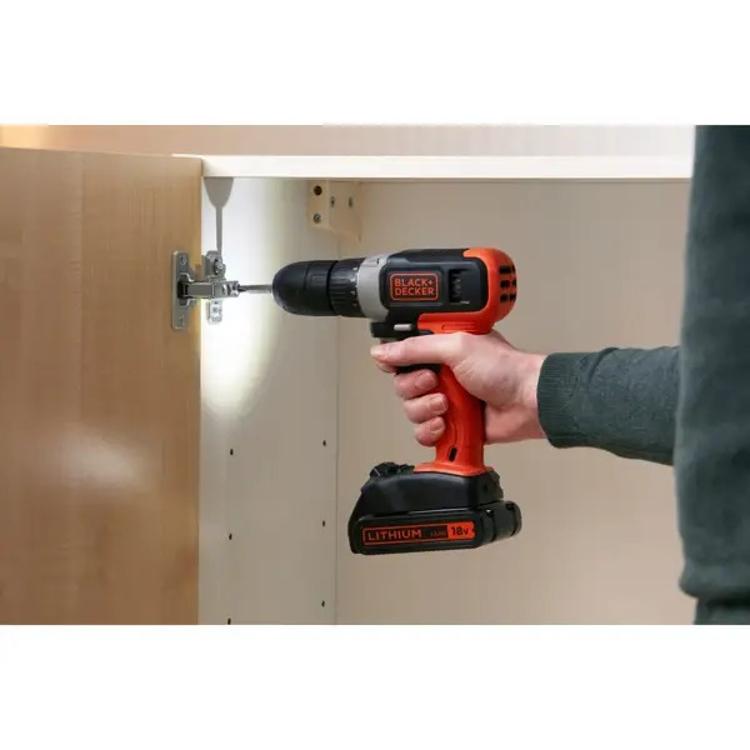 Akumulatorski vrtalnik Black&Decker, 18 V, 2X 1,5Ah