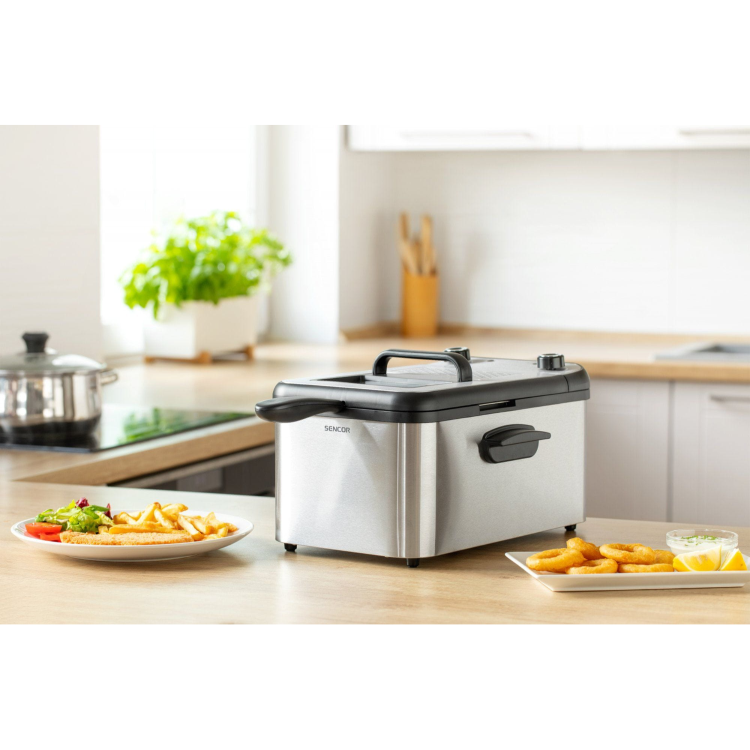 Cvrtnik Sencor SFR7200SS, 2200 W, 3,2 l