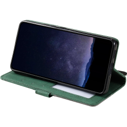 Zelena preklopna torbica WLGO Lines za Samsung Galaxy S26 FE, uporabljena kot stojalo za udobno gledanje videoposnetkov.