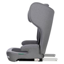 Bočni pogled na FreeON avtosedež s podaljšanimi ISOFIX vodili in ergonomsko zasnovo naslonjala.
