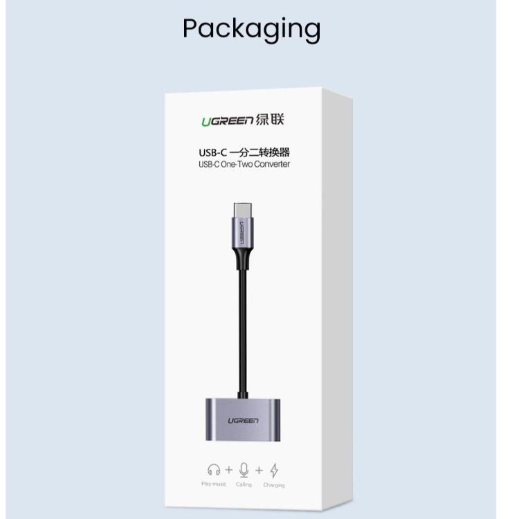 USB-C razdelilnik UGREEN v maloprodajni embalaži za polnjenje, klice in poslušanje glasbe.