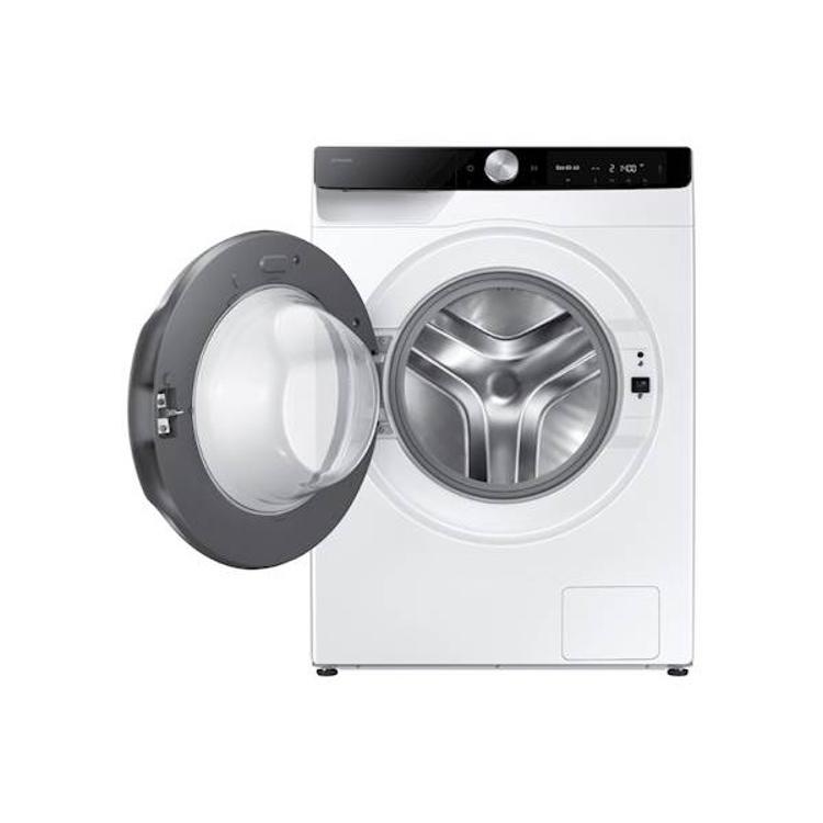 Pralni stroj Samsung z odprtimi vrati, sprednji pogled z vidnim bobnom iz nerjavečega jekla.