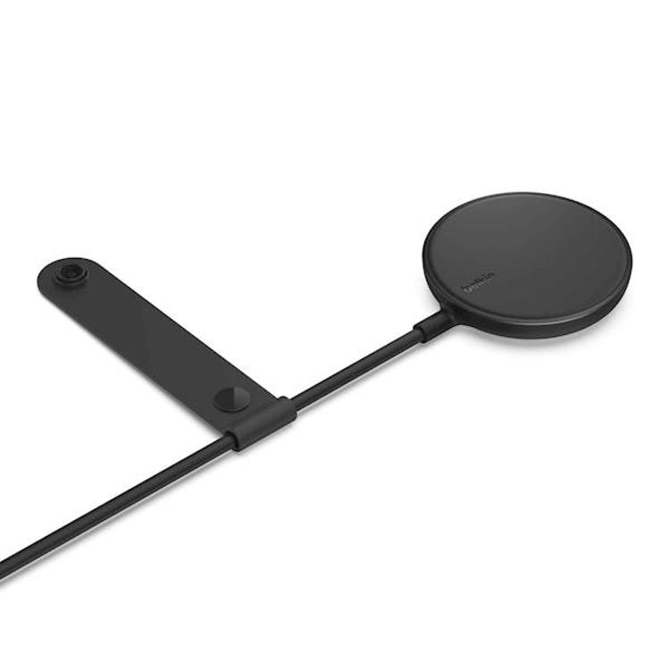 Prenosni magnetni polnilec Belkin, ležeči, 7,5 W, črn_1