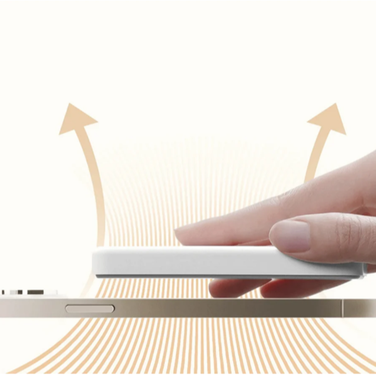 Prenosna baterija Xiaomi Ultra Thin Magnetic 15W 5000 GL, magnetno polnjenje telefona.