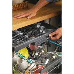 Pomivalni stroj Candy Rapido CF 5C7F1X, C, 60 cm, inox