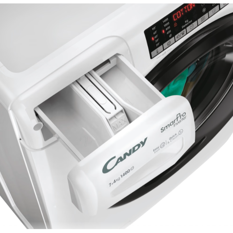 Odprt predal za detergent s tremi prekati