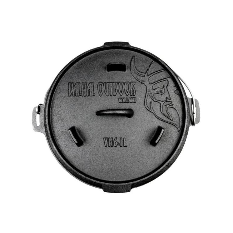 Valhal Outdoor Dutch Oven 6,1 L v črni barvi, prikazan od zgoraj s pokrovom in reliefnim logotipom.